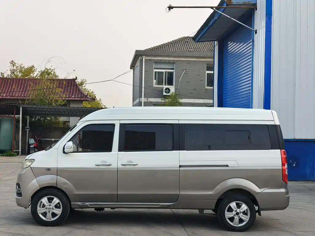 New Hiace X30L 2016 1.5L Fortune Edition DLCG14 купить на сайте DeffCars