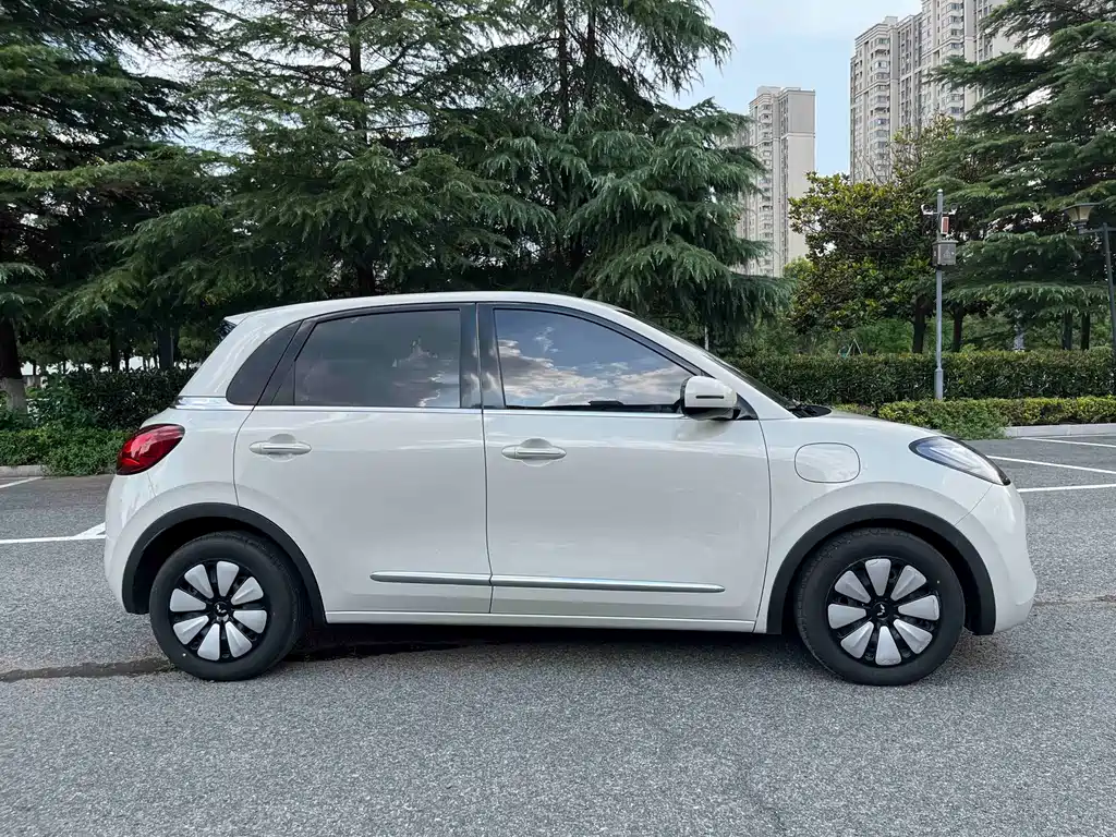 Wuling Bingo 2023 model 333km Yuexiang+ model купить на сайте DeffCars