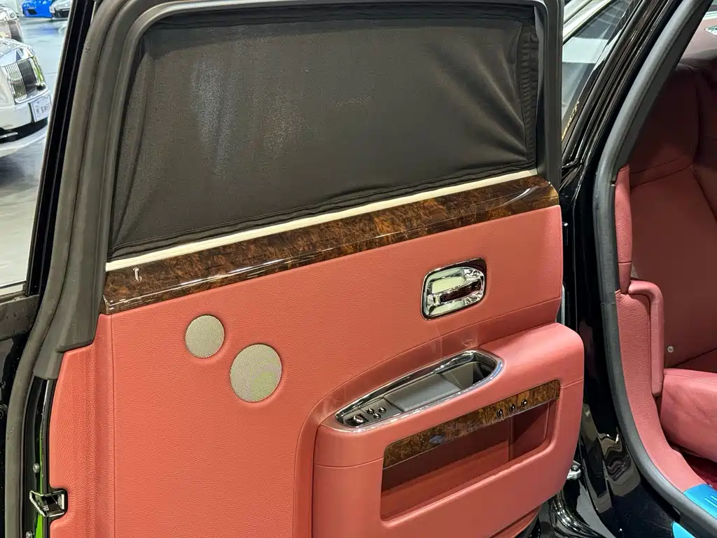 Ghost 2015 Series II Extended Edition купить на сайте DeffCars