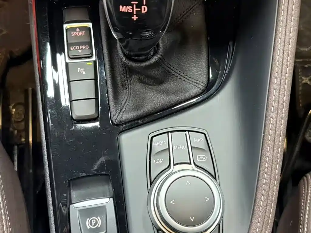 BMW X1 2021 facelift sDrive20Li fashionable model купить на сайте DeffCars