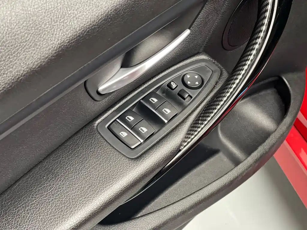 BMW 3 Series 2018 320Li Leading M Sports Package купить на сайте DeffCars