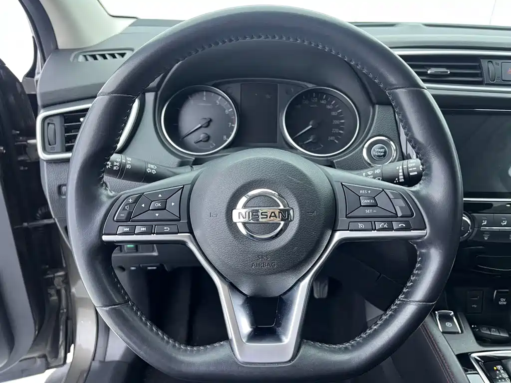 Qashqai 2021 2.0L CVT Deluxe Edition купить на сайте DeffCars