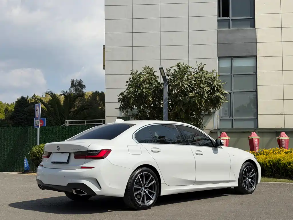 BMW 3 Series 2022 facelift 325Li M Sports Package купить на сайте DeffCars