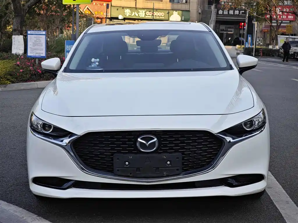 Mazda3 Angkesela 2021 2.0L Automatic Premium Edition купить на сайте DeffCars