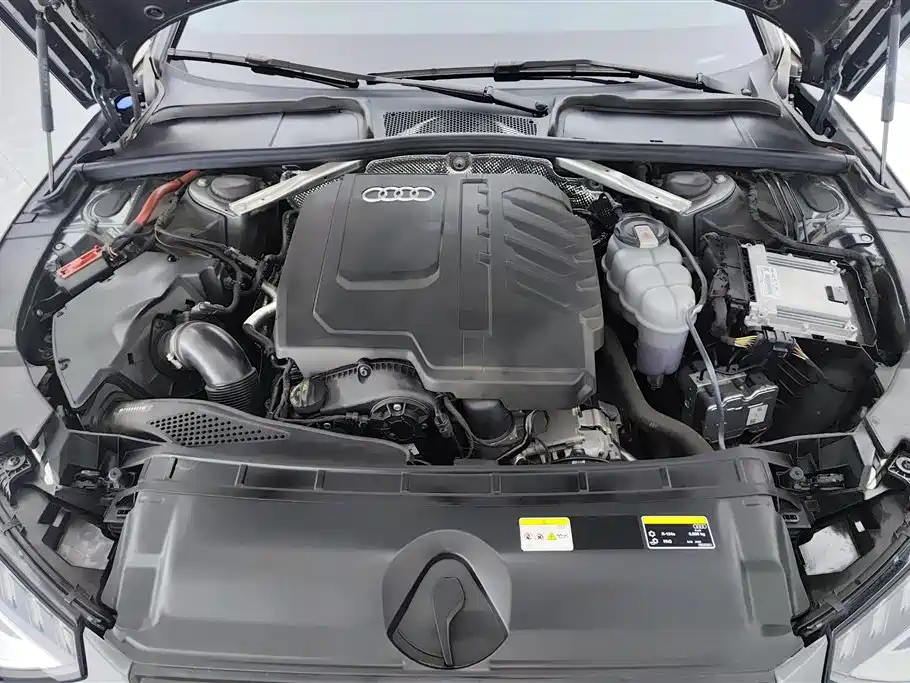 Audi A4L 2023 40 TFSI luxury and dynamic model купить на сайте DeffCars