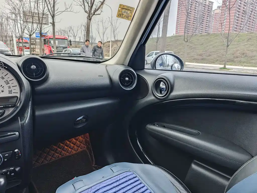 MINI COUNTRYMAN 2014 1.6L COOPER Excitement купить на сайте DeffCars