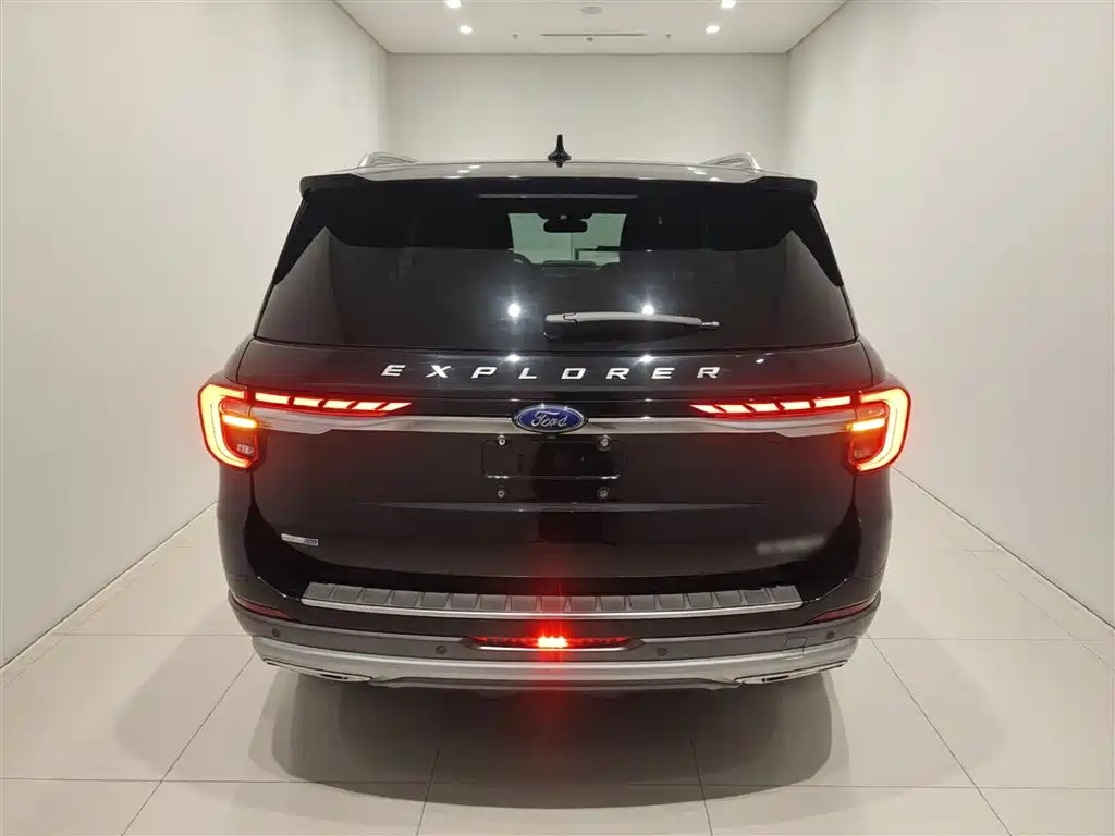 Explorer 2023 EcoBoost 285 four-wheel drive titanium version 6 seats купить на сайте DeffCars