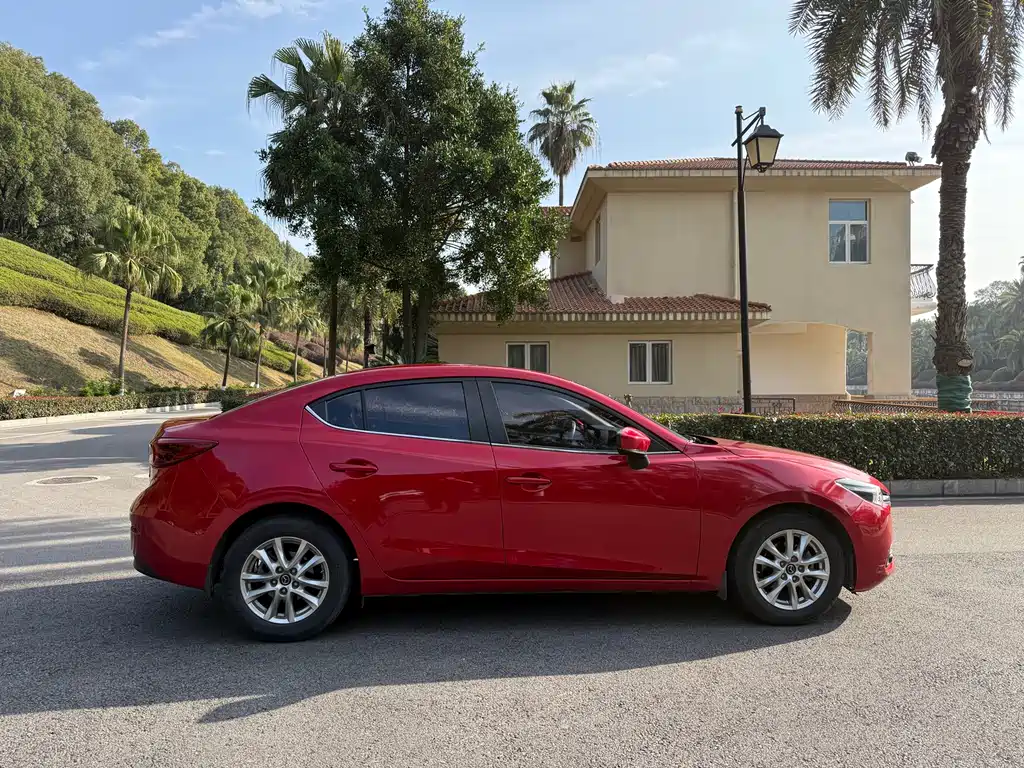 Mazda3 Angkesela 2019 Cloud Control Edition Sedan 1.5L Automatic Comfort Type National VI купить на сайте DeffCars