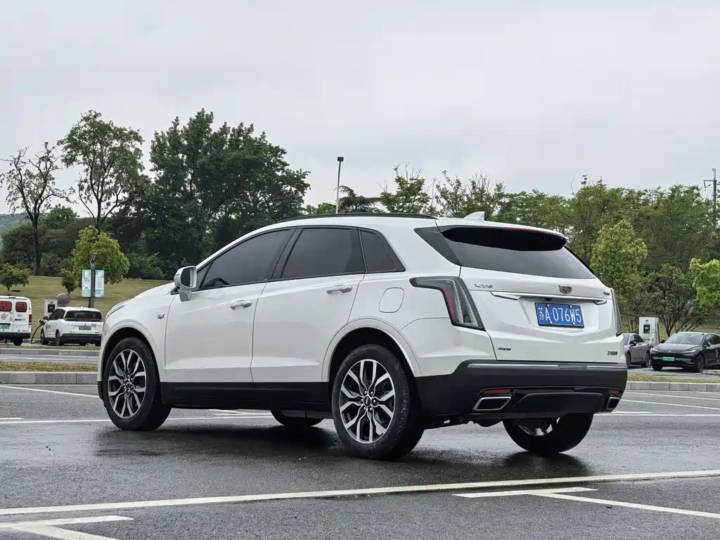 Cadillac XT5 2022 2.0T four-wheel drive luxury model купить на сайте DeffCars