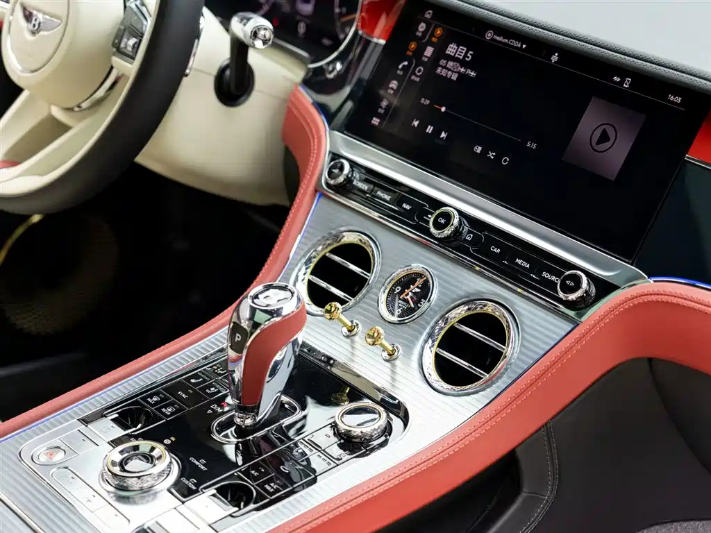 Continental 2022 4.0T GT V8 Mulliner купить на сайте DeffCars