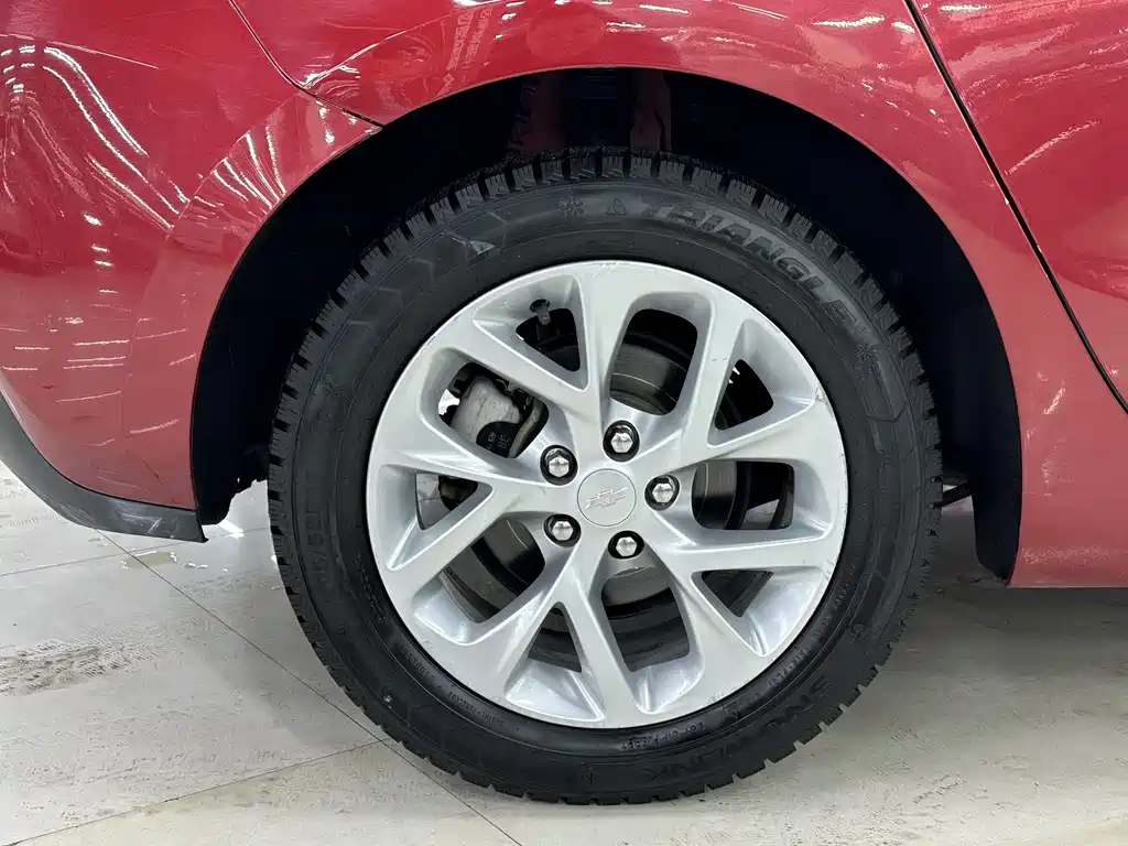 Cruze 2017 1.5L hatchback automatic front version купить на сайте DeffCars