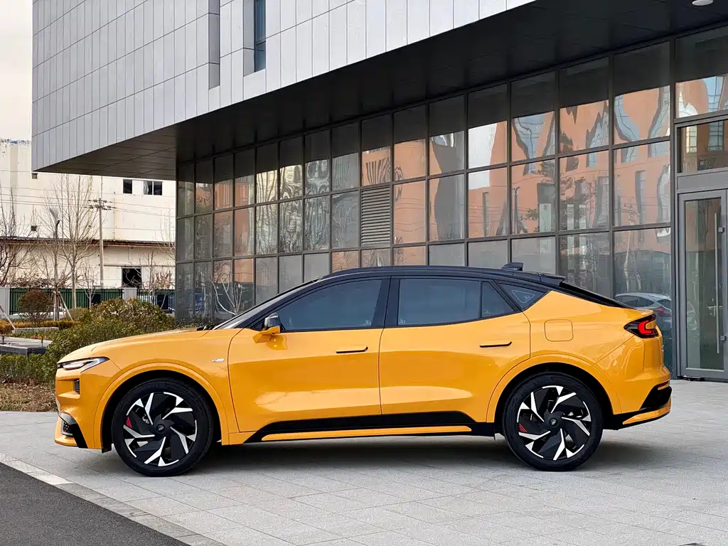 Mondeo 2025 2.0T EcoBoost E Hybrid Sports Edition ST-Line купить на сайте DeffCars