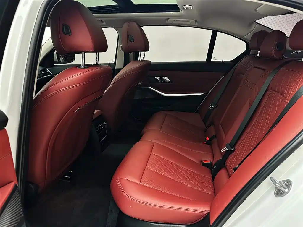 BMW 3 Series 2023 320Li M Sports Package купить на сайте DeffCars