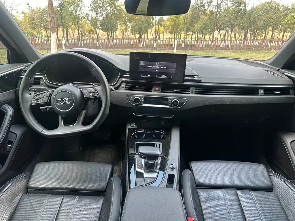 Audi A4L 2023 40 TFSI luxury and dynamic model купить на сайте DeffCars