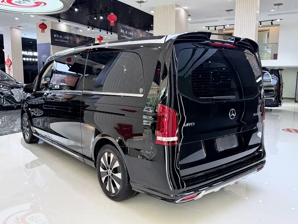 Vito 2023 2.0T Business Edition 7 seats купить на сайте DeffCars