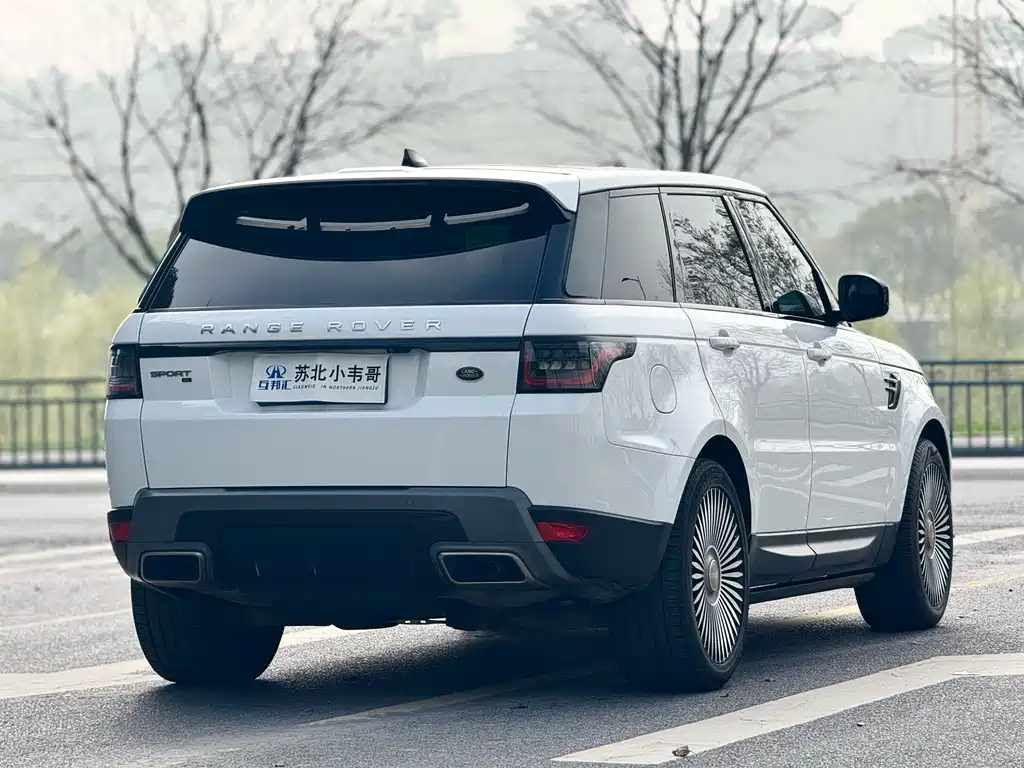 Range Rover Sport 2021 3.0 L6 SE купить на сайте DeffCars