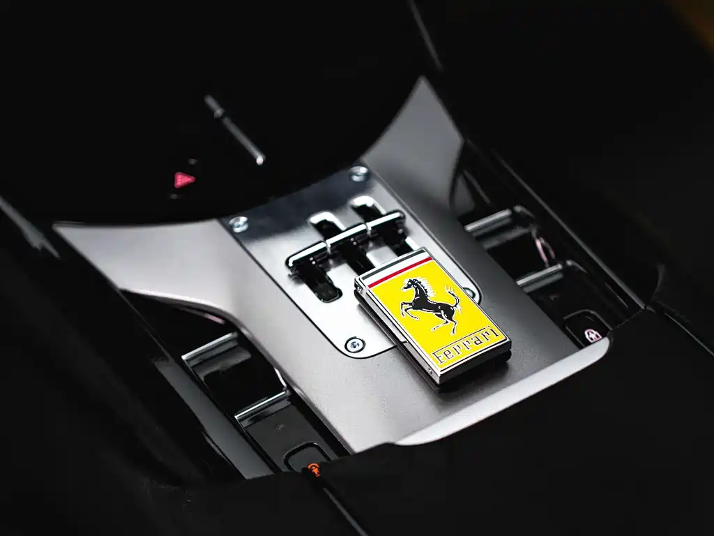 Purosangue 2023 6.5L V12 купить на сайте DeffCars