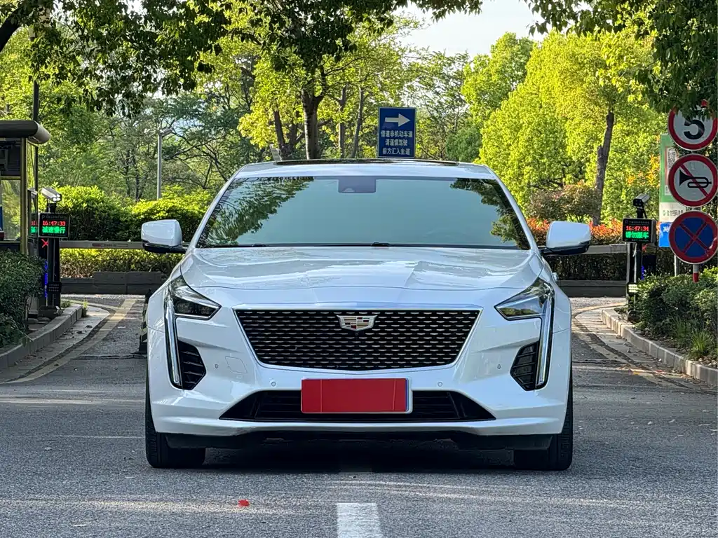 Cadillac CT6 2019 28T luxury model купить на сайте DeffCars