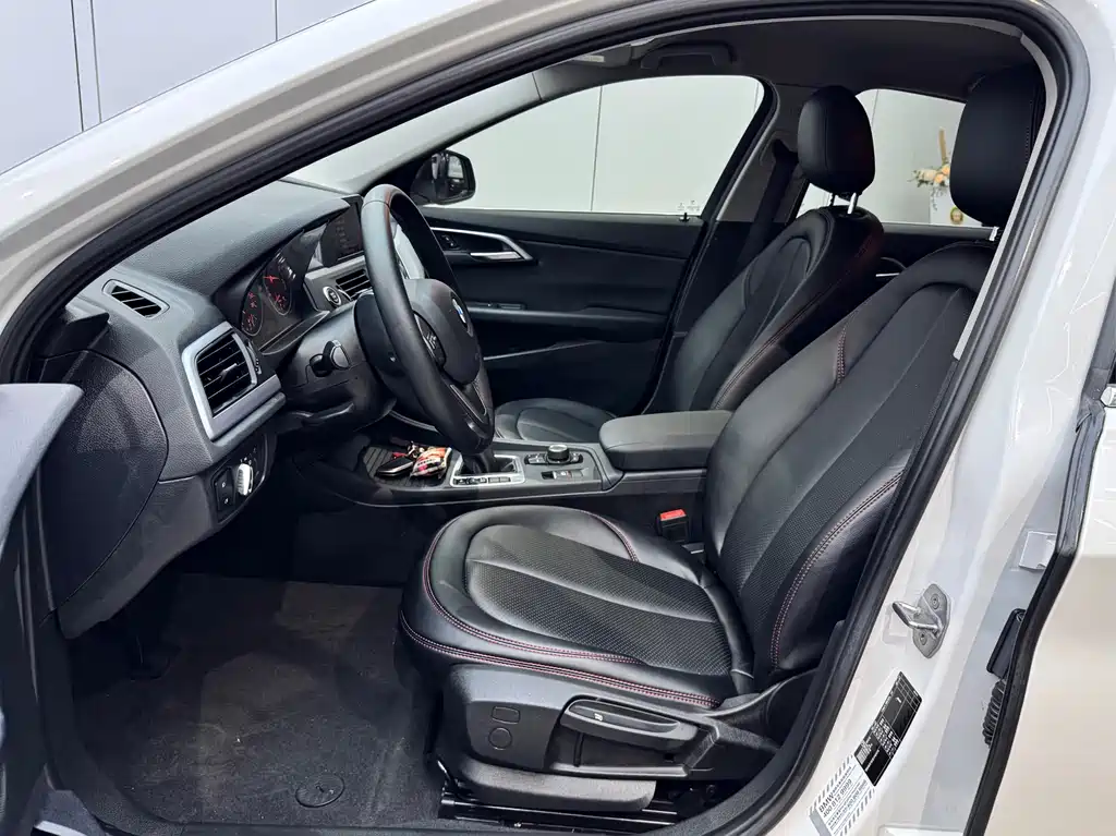 BMW 1 Series 2017 118i Fashion Model купить на сайте DeffCars