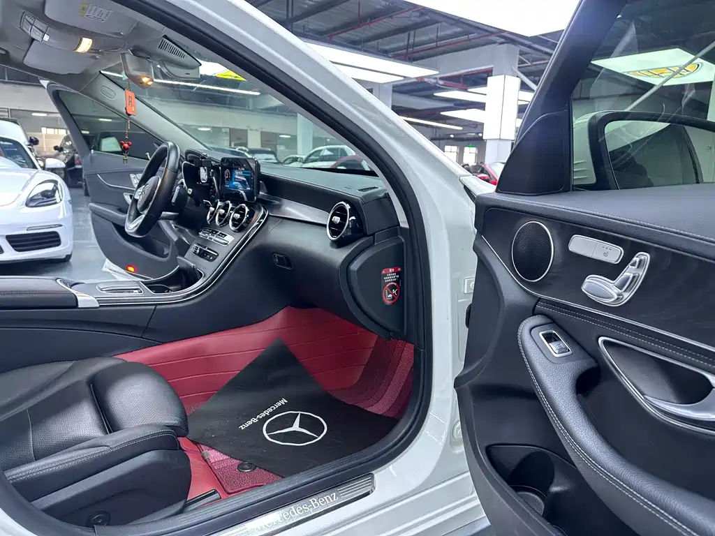 Mercedes-Benz C-Class 2019 C 260 L Sports Edition купить на сайте DeffCars