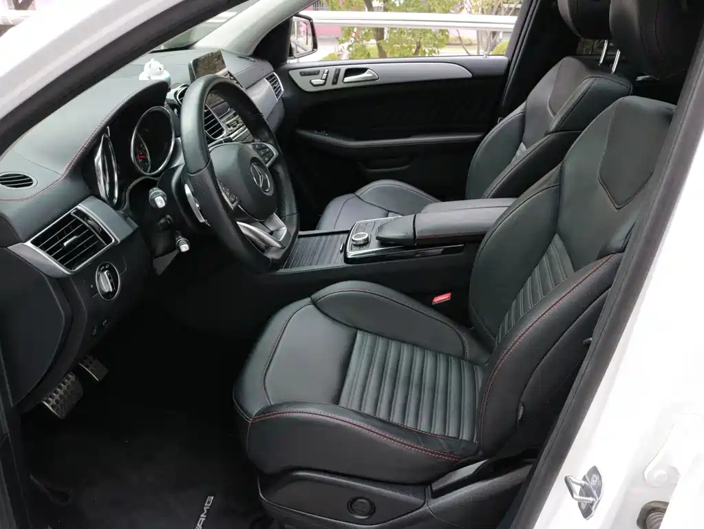 Mercedes-Benz GLE Coupe AMG 2017 AMG GLE 43 4MATIC Coupe SUV купить на сайте DeffCars