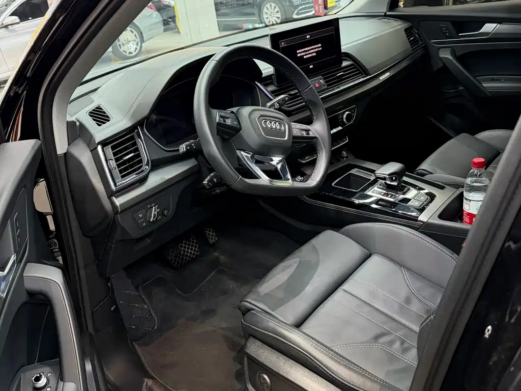 Audi Q5L 2022 40T luxury and dynamic model купить на сайте DeffCars