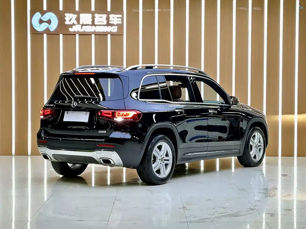 Mercedes-Benz GLB 2023 GLB 220 Dynamic купить на сайте DeffCars
