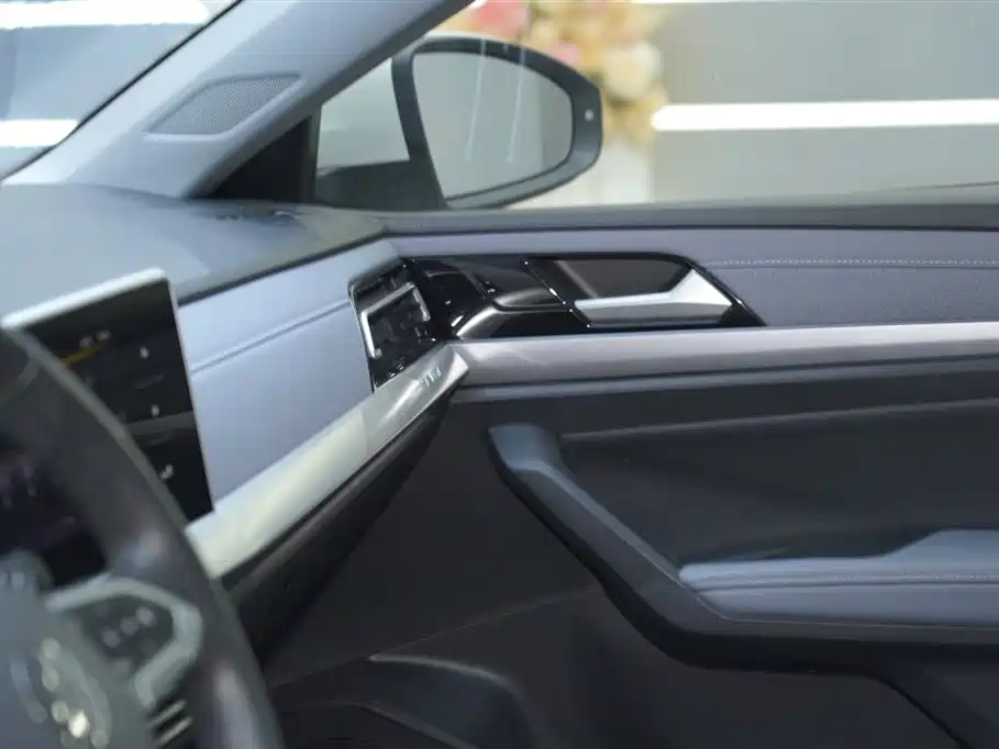 Lavida 2023 300TSI DSG Manyi Edition купить на сайте DeffCars