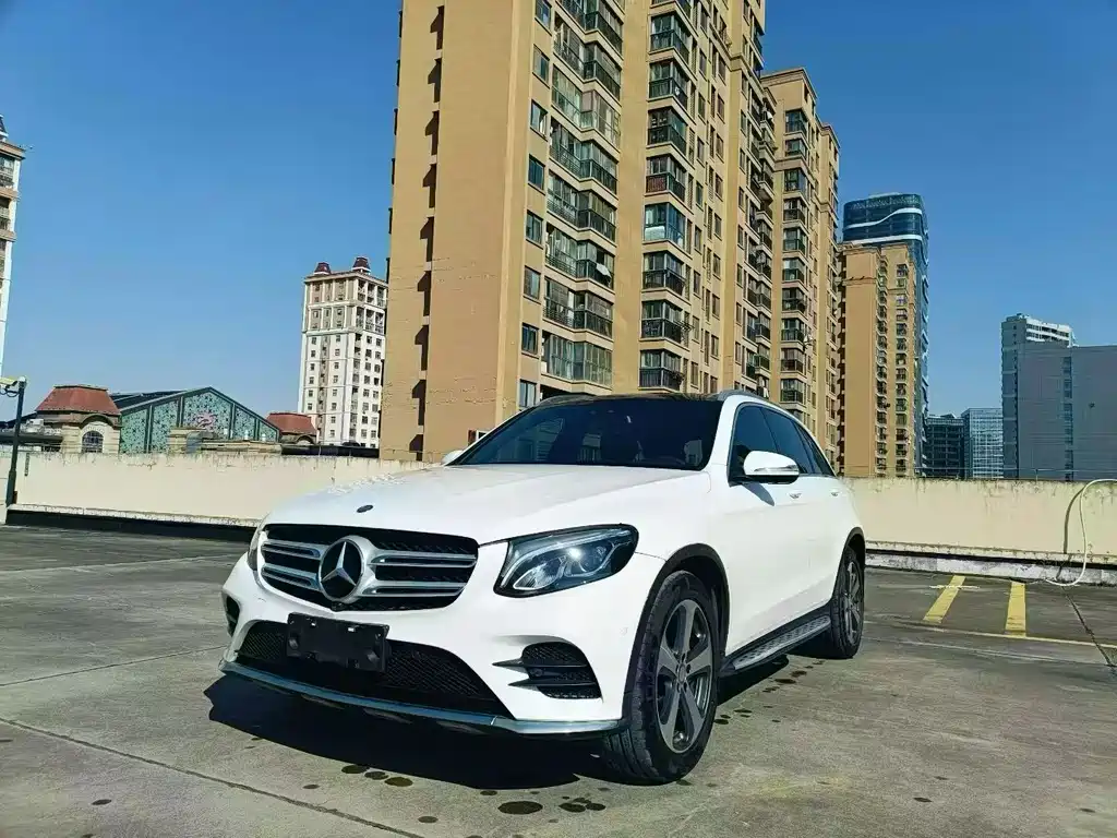 Mercedes GLC 2017款 260 4MATIC 豪华型 купить на сайте DeffCars