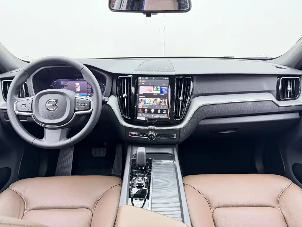 Volvo XC60 2023 B5 four-wheel drive Zhiyi Luxury Edition купить на сайте DeffCars