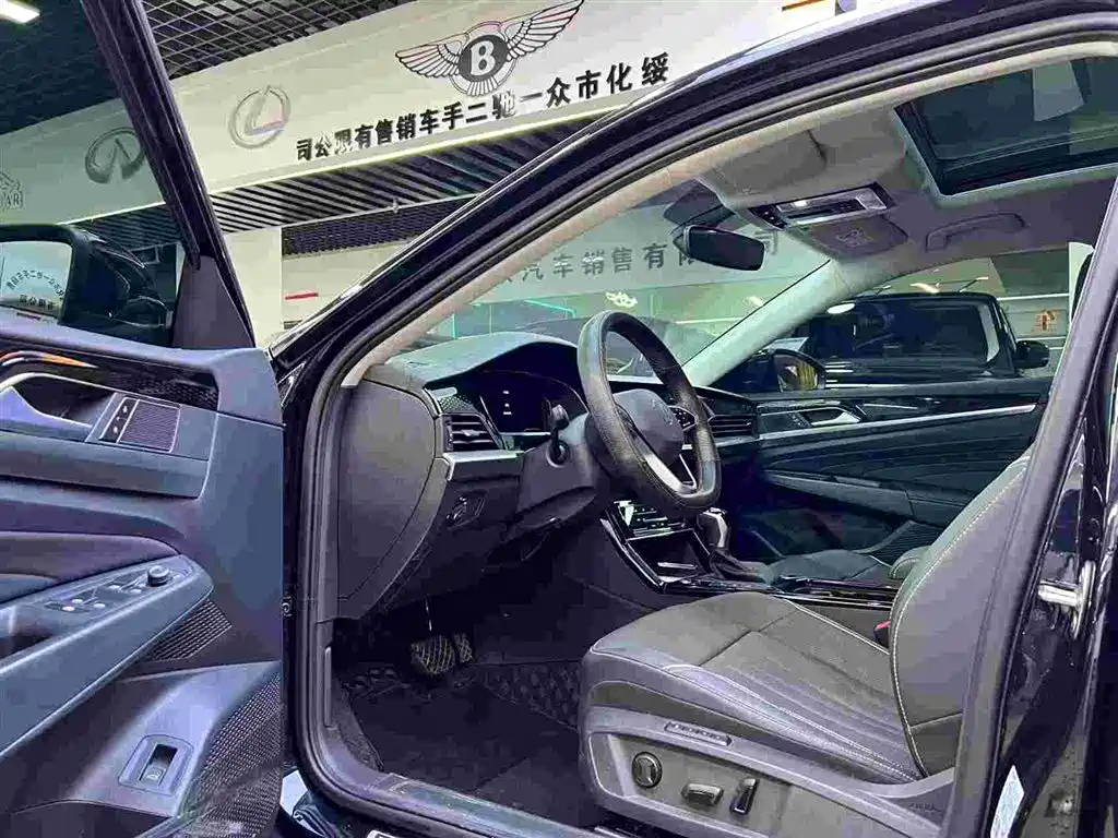 Passat 2024 330TSI Star Elite Edition купить на сайте DeffCars