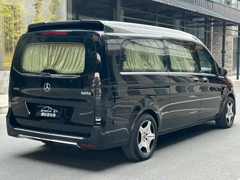 Vito 2023 2.0T Business Edition 7 seats купить на сайте DeffCars