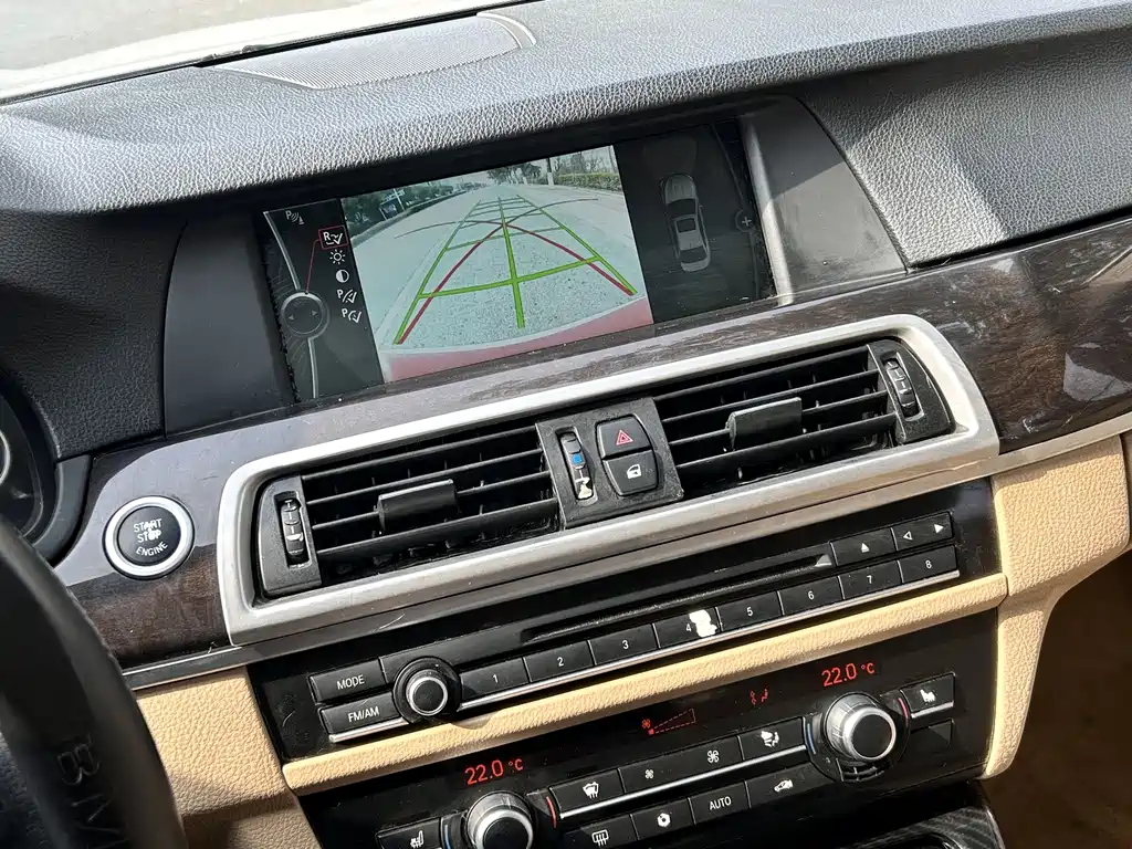 BMW 5 Series 2012款 523Li 领先型 купить на сайте DeffCars