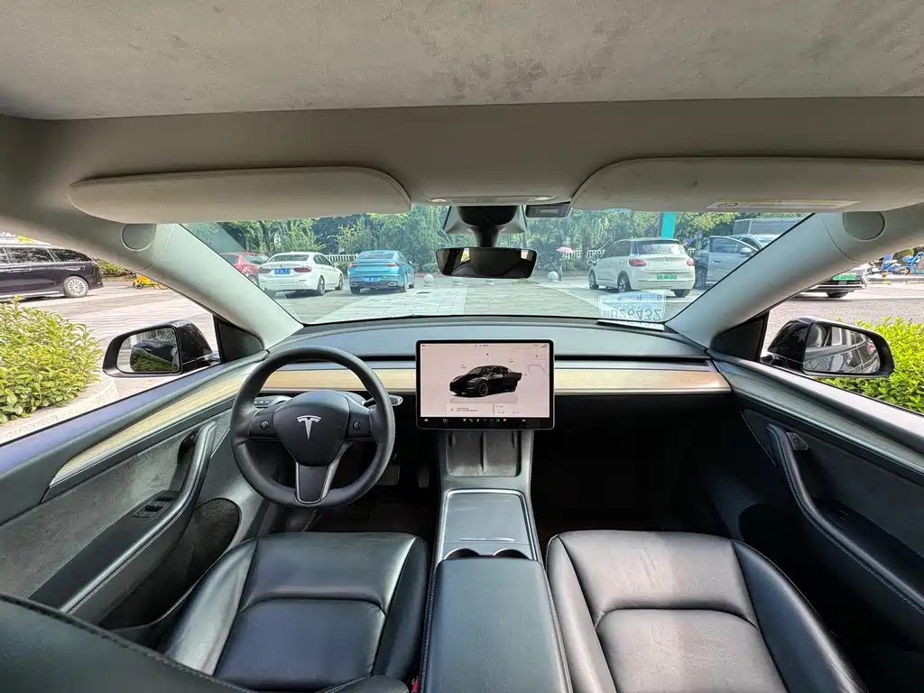 Model Y 2022 long-range all-wheel drive version купить на сайте DeffCars