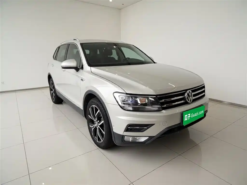 Tiguan L 2020 330TSI automatic two-wheel drive smart luxury version National VI купить на сайте DeffCars