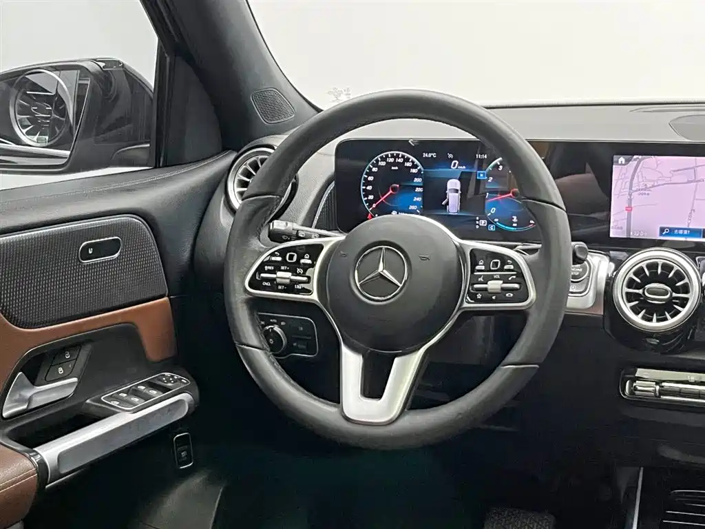 Mercedes-Benz GLB 2022 GLB 220 Fashion Model купить на сайте DeffCars