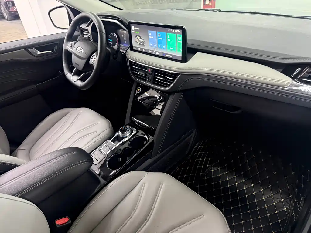 Ruiji 2020 EcoBoost 245 two-wheel drive leisure model купить на сайте DeffCars