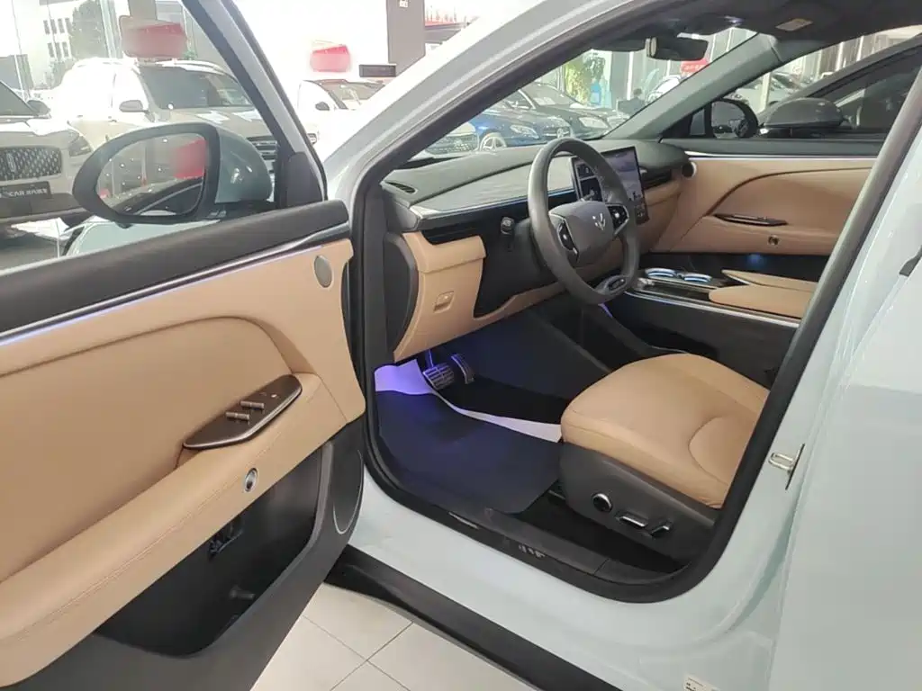 Jihu Alpha T5 2024 660 MAX купить на сайте DeffCars