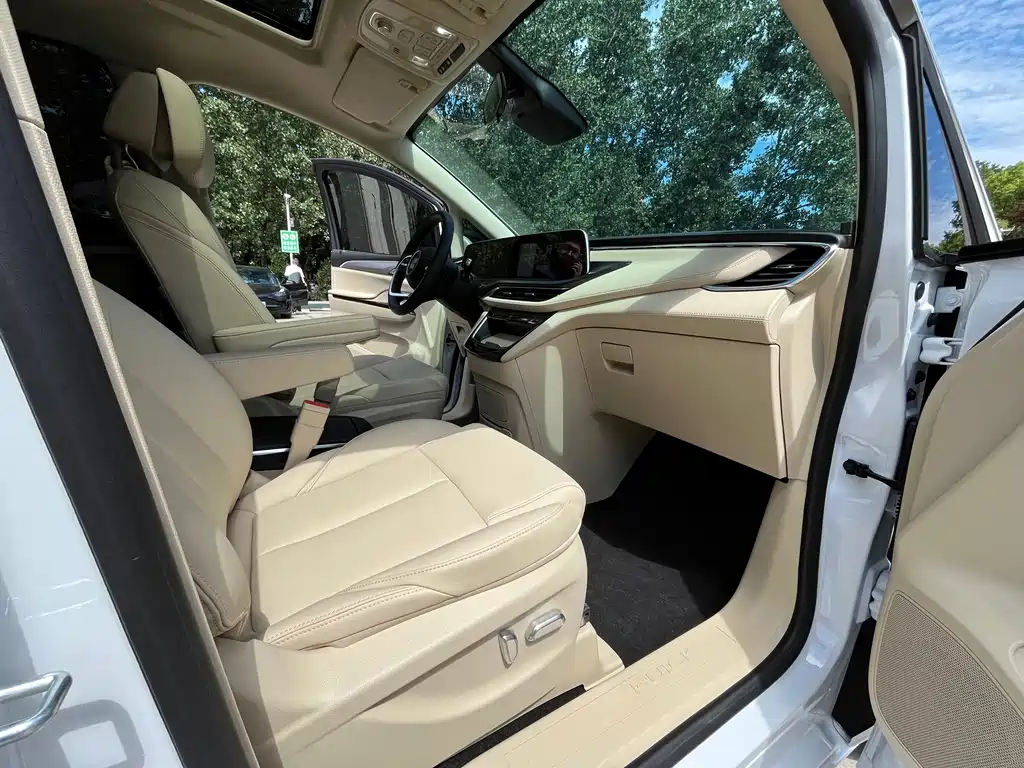 Buick GL8 New Energy 2025 Lushang Smart Edition купить на сайте DeffCars