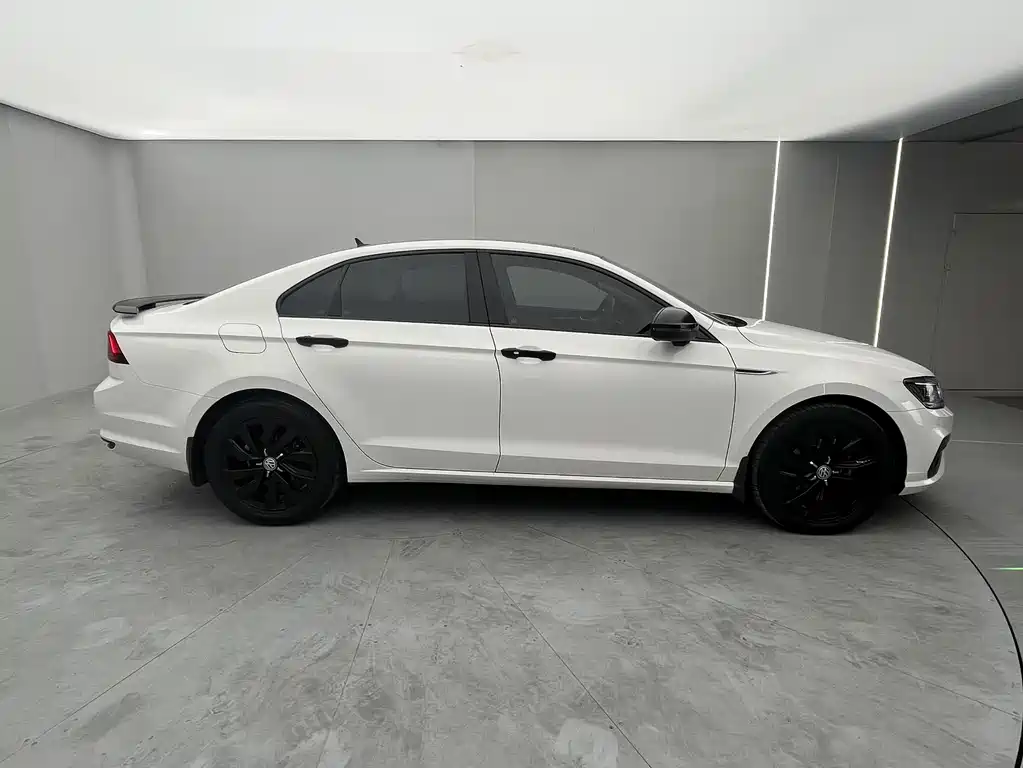 Lingdu 2021 280TSI DSG Deluxe Phantom Edition купить на сайте DeffCars
