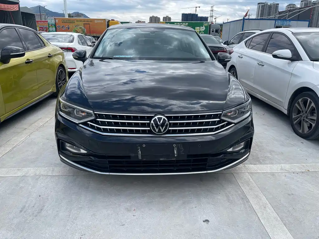 Magotan 2023 2 million commemorative edition 330TSI DSG luxury model купить на сайте DeffCars