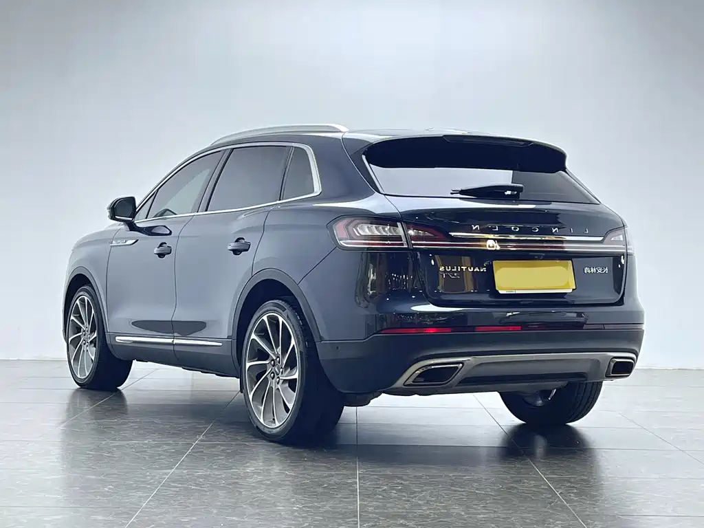 Voyager 2022 2.7T four-wheel drive elegant version купить на сайте DeffCars