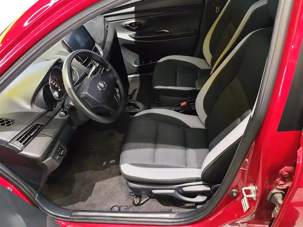 YARiS L Zhixuan 2021 Zhixuan X 1.5L CVT leading version купить на сайте DeffCars