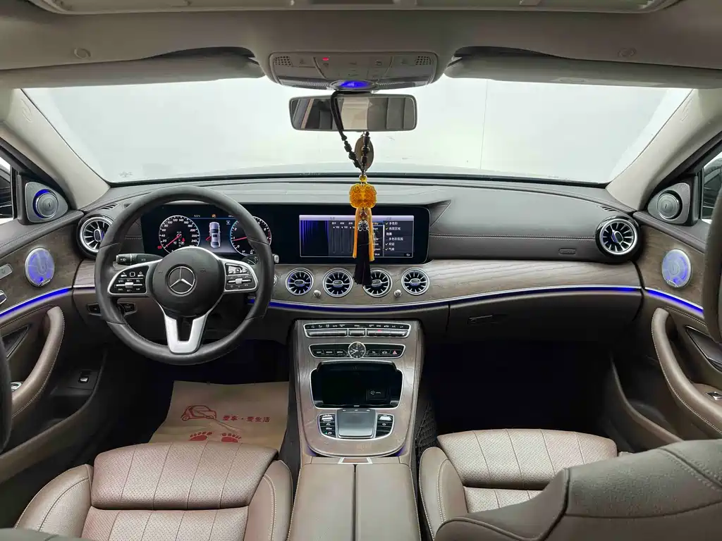 Mercedes-Benz E-Class 2019 E 200 L купить на сайте DeffCars