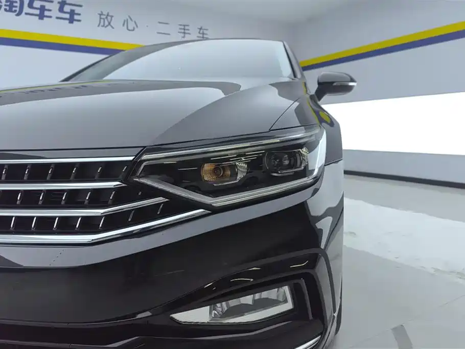 Magotan 2023 2 million commemorative edition 330TSI DSG luxury model купить на сайте DeffCars