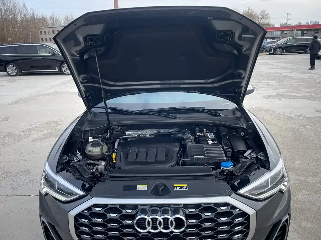 Audi Q3 Sportback 2021 40 TFSI Advanced Life Edition купить на сайте DeffCars