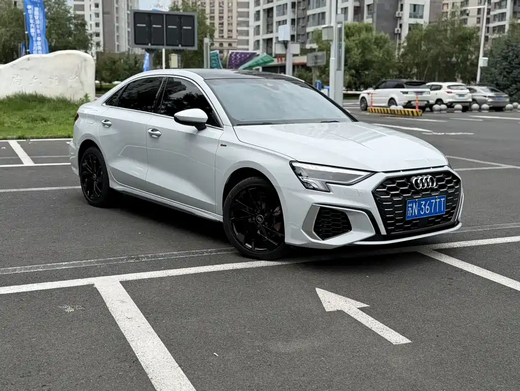Audi A3 2023 A3L Limousine 35 TFSI fashionable and sporty купить на сайте DeffCars