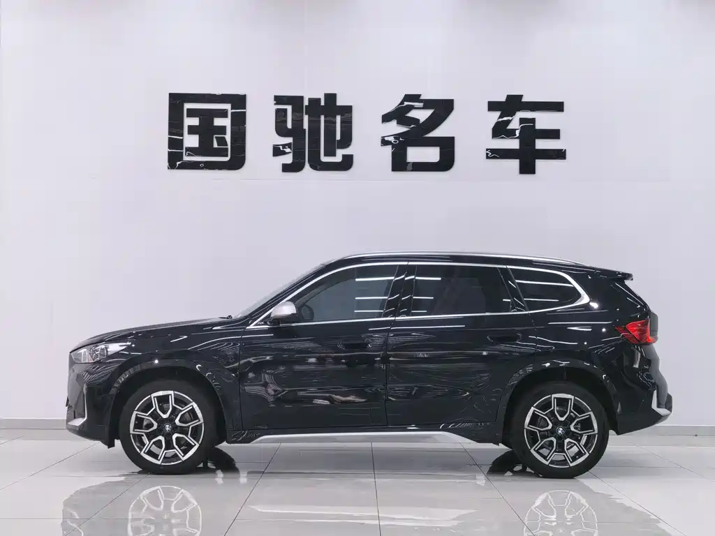 BMW X1 2023 sDrive25Li X Design Package купить на сайте DeffCars