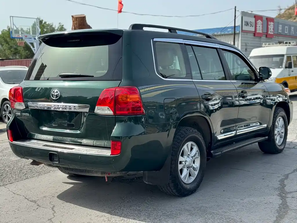 Land Cruiser 2012 4.0L automatic VX купить на сайте DeffCars