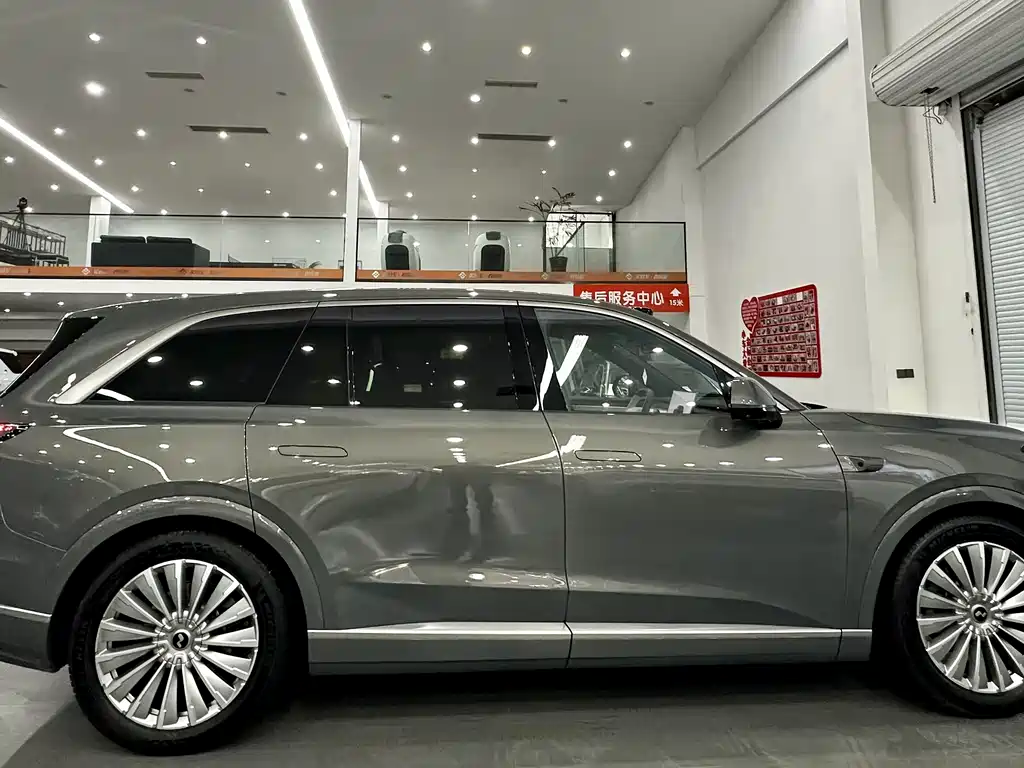 Ledo L90 2025 Ultra six-seater version купить на сайте DeffCars